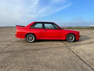 /photos/7897/3c581c5a-b40b-36be-17fd-301128c213c6_i320x240.jpg